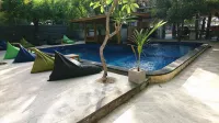 珊瑚海灘2號簡易別墅酒店 - 豪華露營