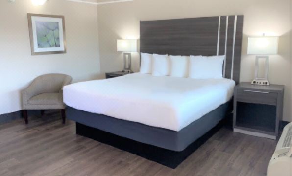 Summerfield Inn Fresno Yosemite - Housity