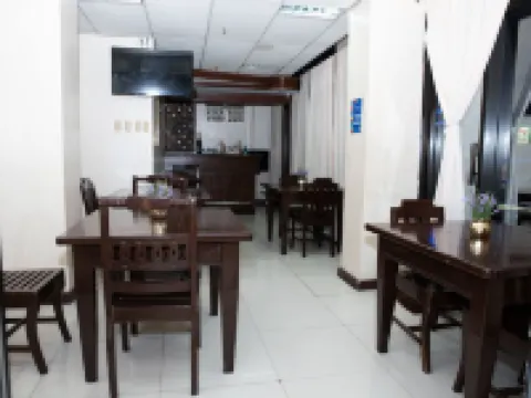 Peach Tree Lodge Hoteles en Ormoc