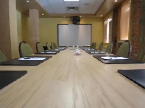 Murray Premises Hotel