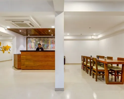 Ginger Surat City Centre الأماكن العامة Photos