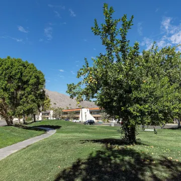 Travelodge by Wyndham Palm Springs
