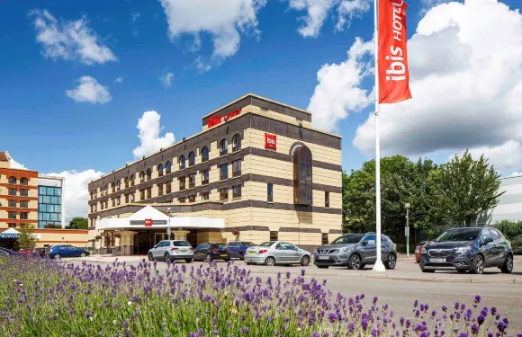 宜必思修咸頓中心酒店