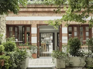 Four Seasons Hotel Casa Medina Bogota