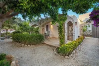 Kaya Guest House Hotels in Eski Datca