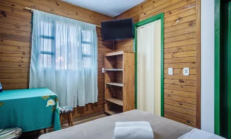 Cabanas Sossegadas na Praia do Rosa -Prj Отели в г. Имбитуба