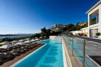 The Royal Hotel - piscina