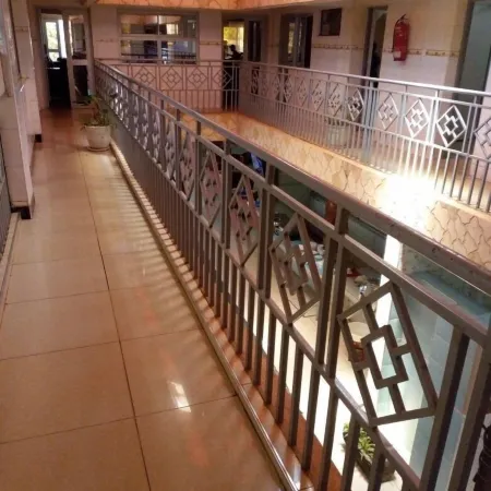 Lau Guest House
