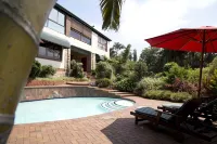Ridgeview Lodge - Swimmingpools