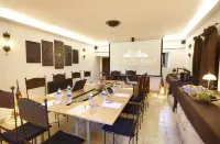 Le Clos des Anges Hotels in Bully