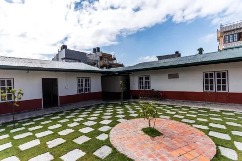 Earth Kind Cottages Hotels in Kakani