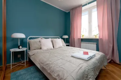 Saska Kępa Modern Apartment Hotellit kohteessa Praga Południe