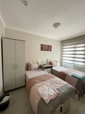 TEKİNLER Otel Hotels near Manyas Çamlı Köyü Cami