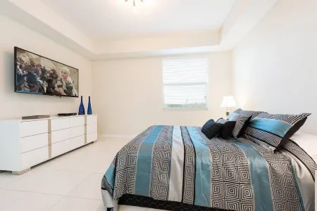 3Br Apartment - Great Location Super Comfort