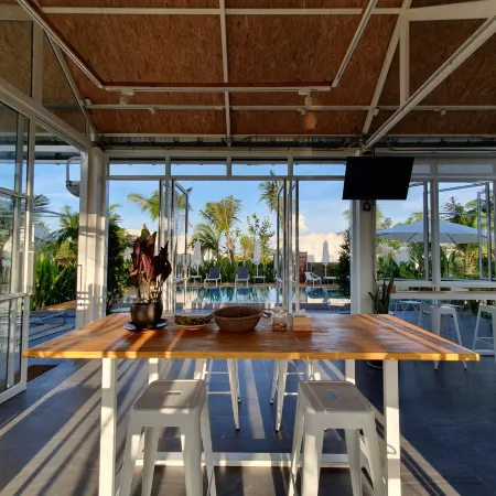 Meet Boutique Resort