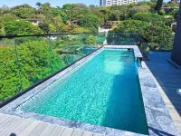 Zar Hotels in Kingsburgh