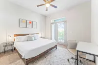 Prime Soco Charming 1Br King Suite w Pool Parking