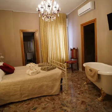 Bari Antica Boutique B&B