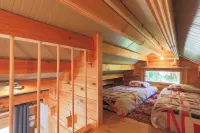 Chalet Pondok Indah Hotels in Plouegat-Moysan