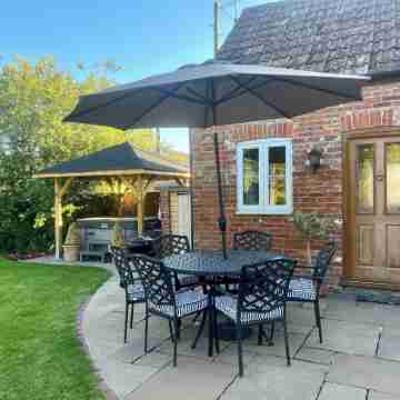 Swallow Cottage @ Olivemead Farm Hotel Exterior