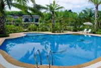 Nattha Waree Hot Spring Resort and Spa - Pools
