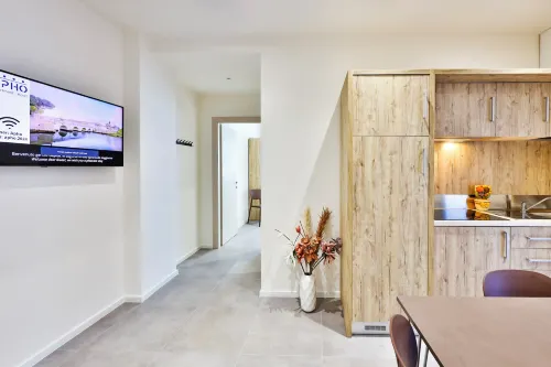 Apho Apartment Hotel - WiFi