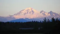 Mt Bakerview Bed and Breakfast Hotels in Langley