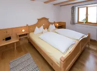 Landgasthof Fischbach Hotels in Geretsried