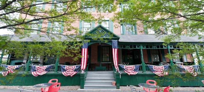 Rogues' Harbor Inn Hotels in Tompkins County
