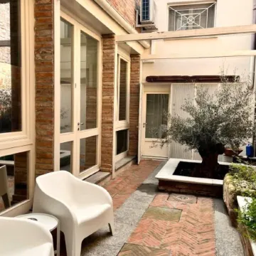 Avanguardia Art Club Отели в г. Феррара