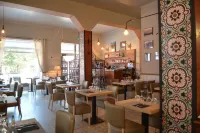 Hôtel le Grillon - Parkering