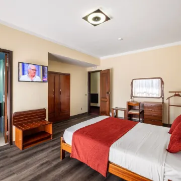 Hotel Colmeia