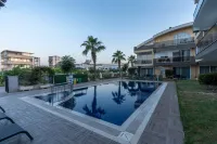 Lara Beach Homes - Kolam Renang