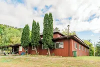 Mansfield Outdoor Centre Hotels in Mulmur