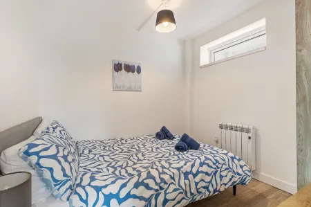 16 Captains Walk - Close to Village and Beach