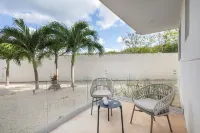 โรงแรมแอซูเลอา อิสลา มูเจเรส แอนด์ สปา - ที่มีที่จอดรถ