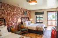 Altus Lodge