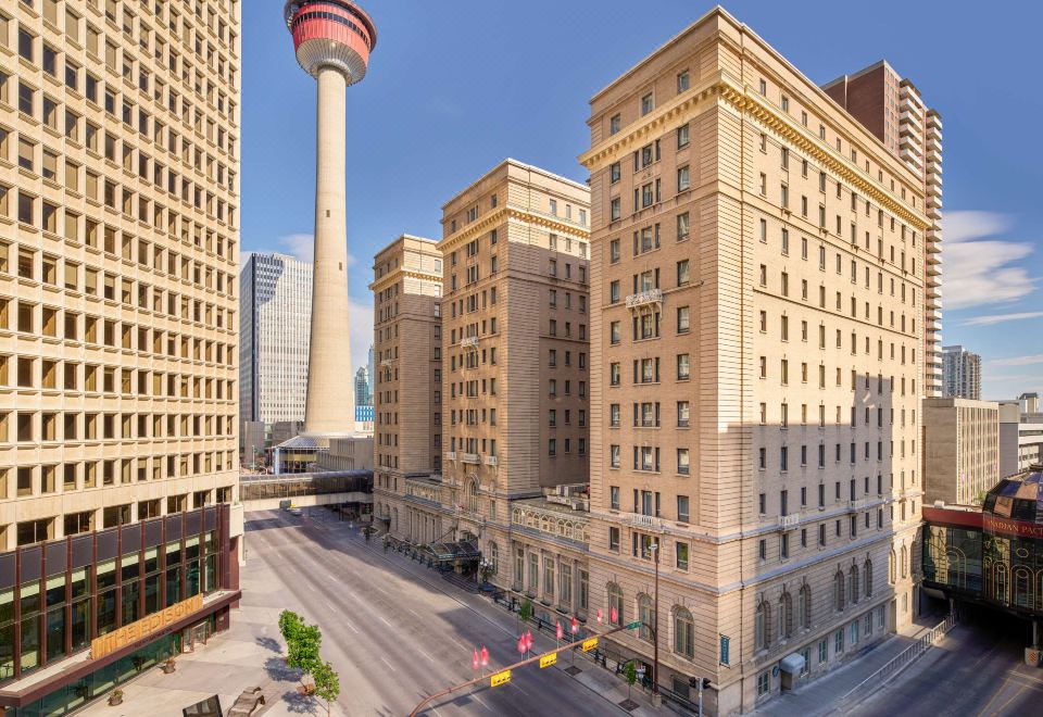 더 페어몬트 팰리서의 웅장한 외관