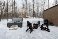 Chalet Berg-Haus by Tremblant Platinum Các khách sạn gần Vertigo hiking trail Mont Tremblant