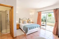 32 Vila castelo Casa Figueira - GREAT TOWNHOUSE Hotels in Ferragudo