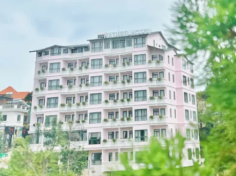 Nature Hotel - Le Hong Phong