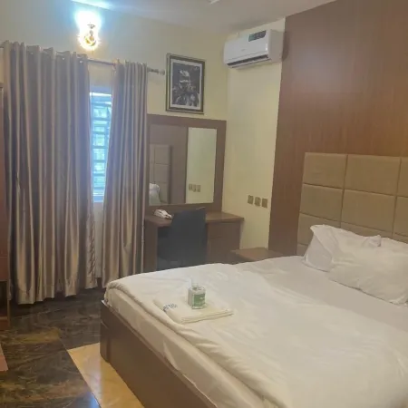 Louisiana Hotels and Suites
