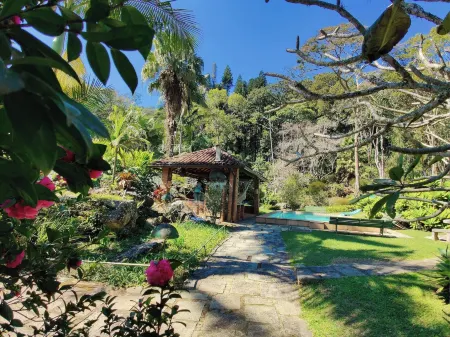 Paradisiacal Site in National Park Отели рядом с достопримечательностью «Praca Olimpica»