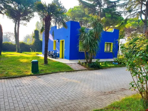 Villaggio Mithos - parking