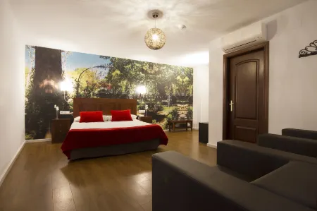 Hotel El Tajo & Spa Отели рядом с достопримечательностью «Arco de Felipe»