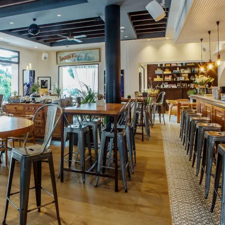 Hotel Hostal Cuba Отели рядом с достопримечательностью «Конгресс-центр Пальмы»