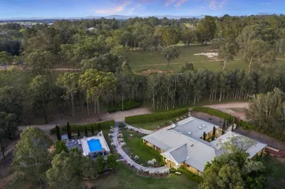 Thistle Hill Guesthouse - Walk to Many Wineries and Restaurants Hotels in Singleton
