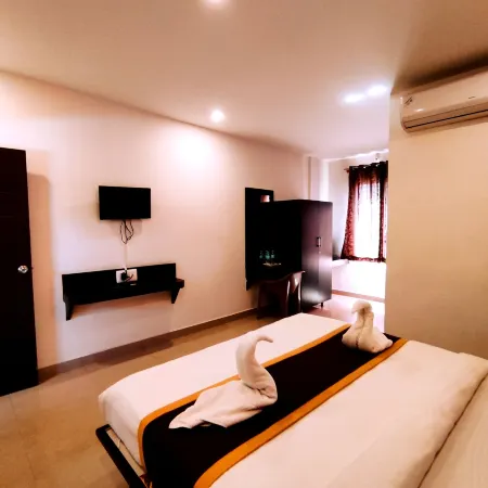 Yuvraj Galaxy Inn