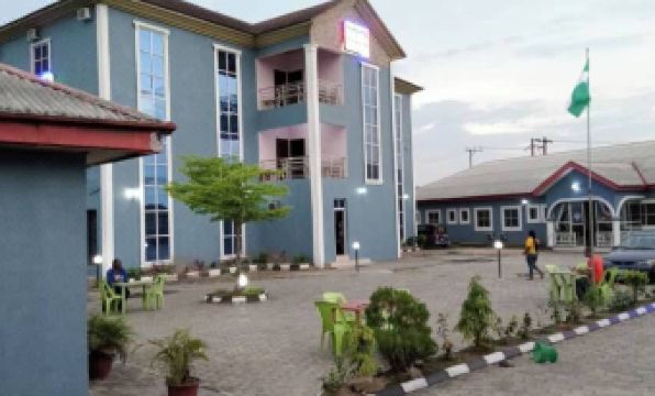 Ruthmour  Hotel and Treasure Suites