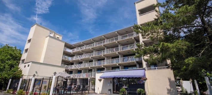 Barefoot Mailman Hotels in Worcester County